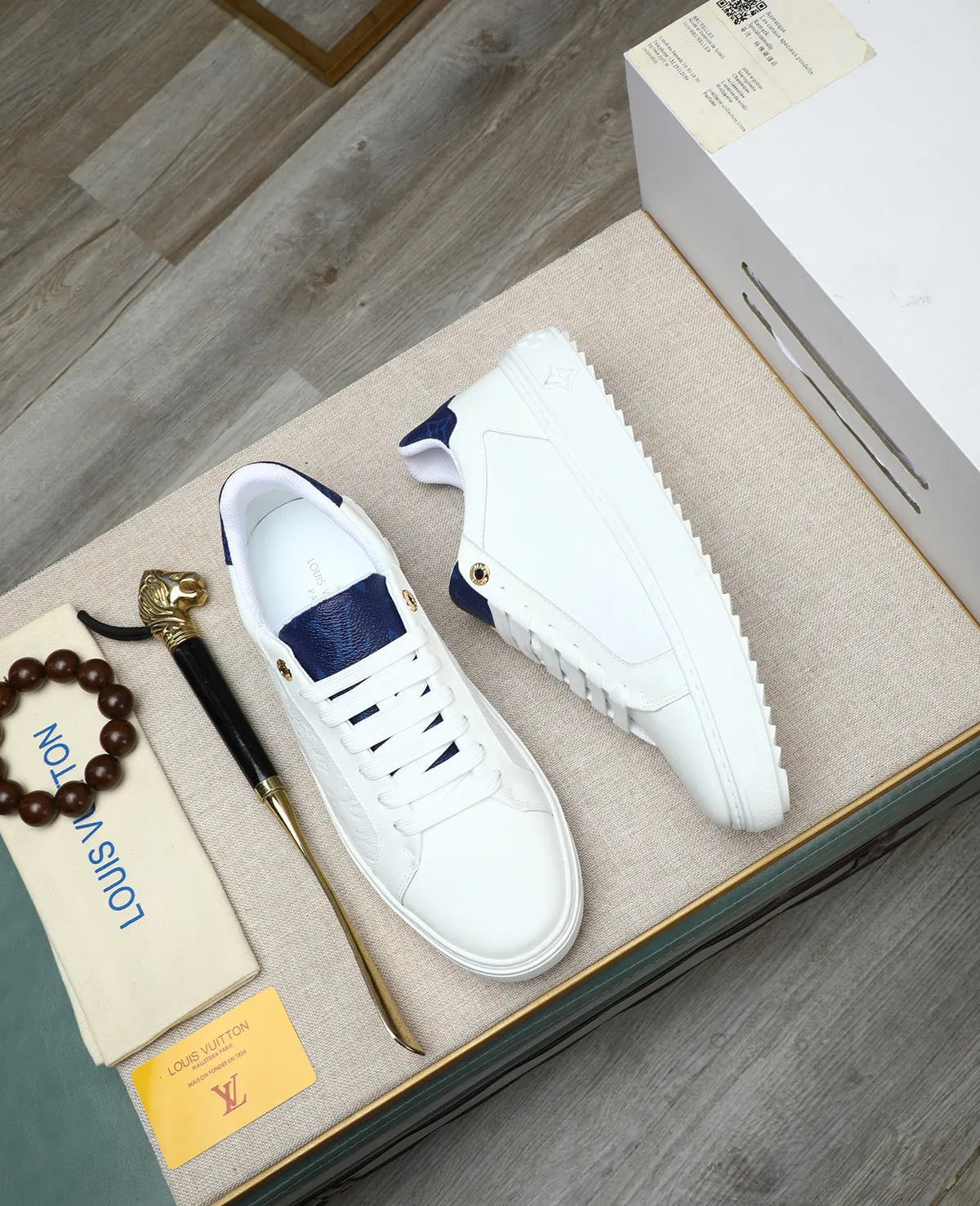 Men's men's shoes 💰540 📛📛(Niuli) high-end [LOUIS VUITTON] Louis Vuitton official website synchronized new products 👟Milan fashion catwalk style 🇰🇾🇰🇾LV family logo, celebrity style, a must-have for fashionistas ⚠️Top-layer calfskin ➕Cow leather lining ➕Mesh lining Official website original special outsole👞Number 38-44